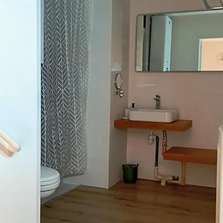 Le Cocon Des Rosies Le Virginia Hall Апартаменты *